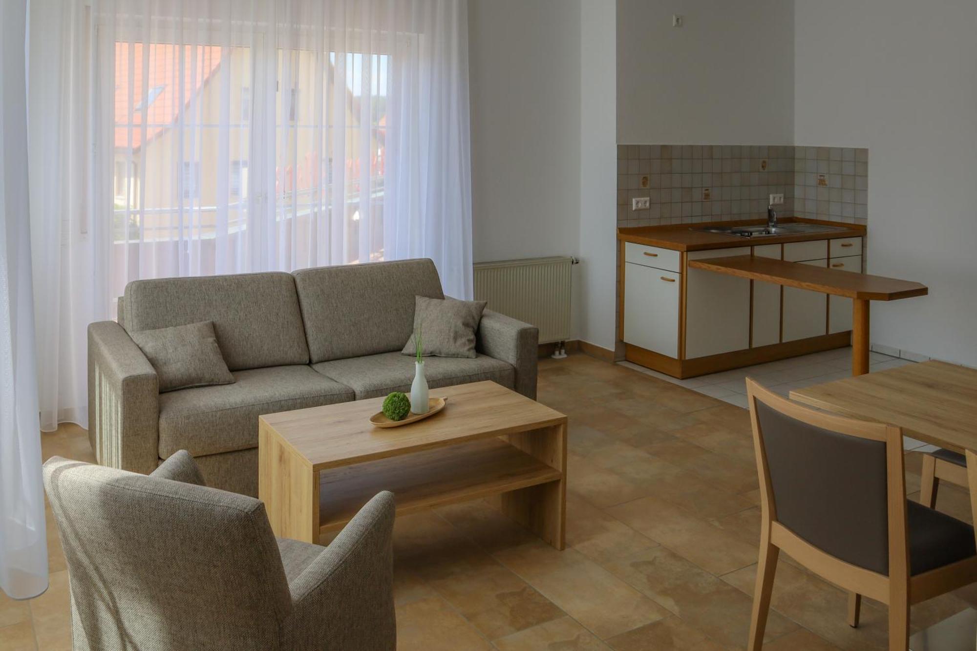 Hotel Adler Nattheim Zewnętrze zdjęcie